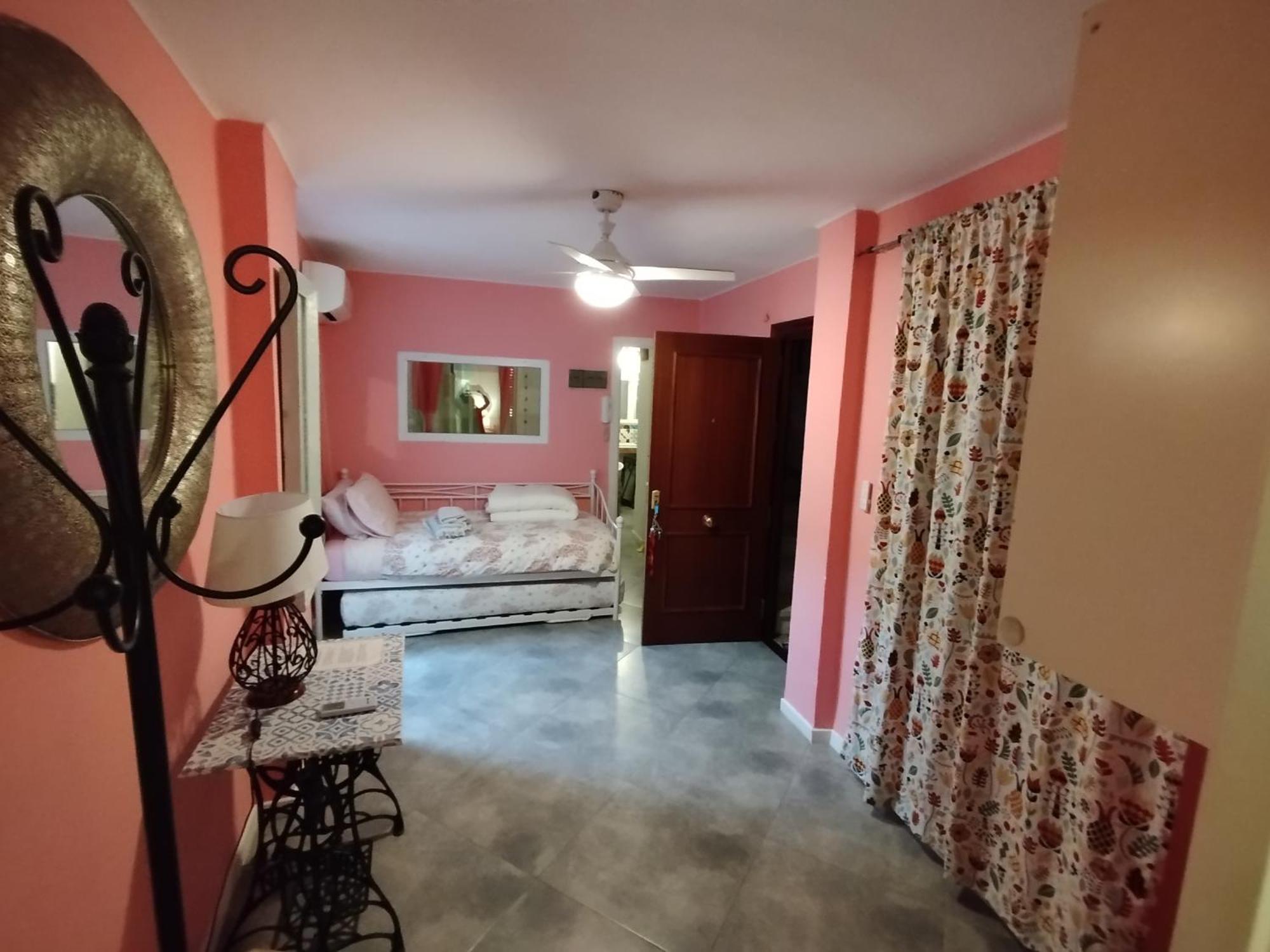Apartament Centro Hernan Ruiz De 4 A 8 Personas